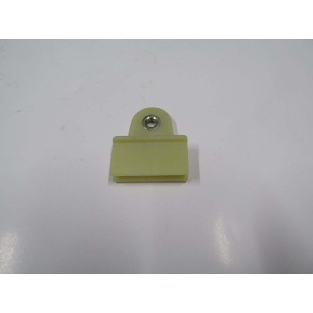 UNIVERSAL UNIVERSAL-; ÖN/ARKA KAPI CAM KIZAĞI KLİPSİ TÜM ARAÇLAR İÇİN 000-3710