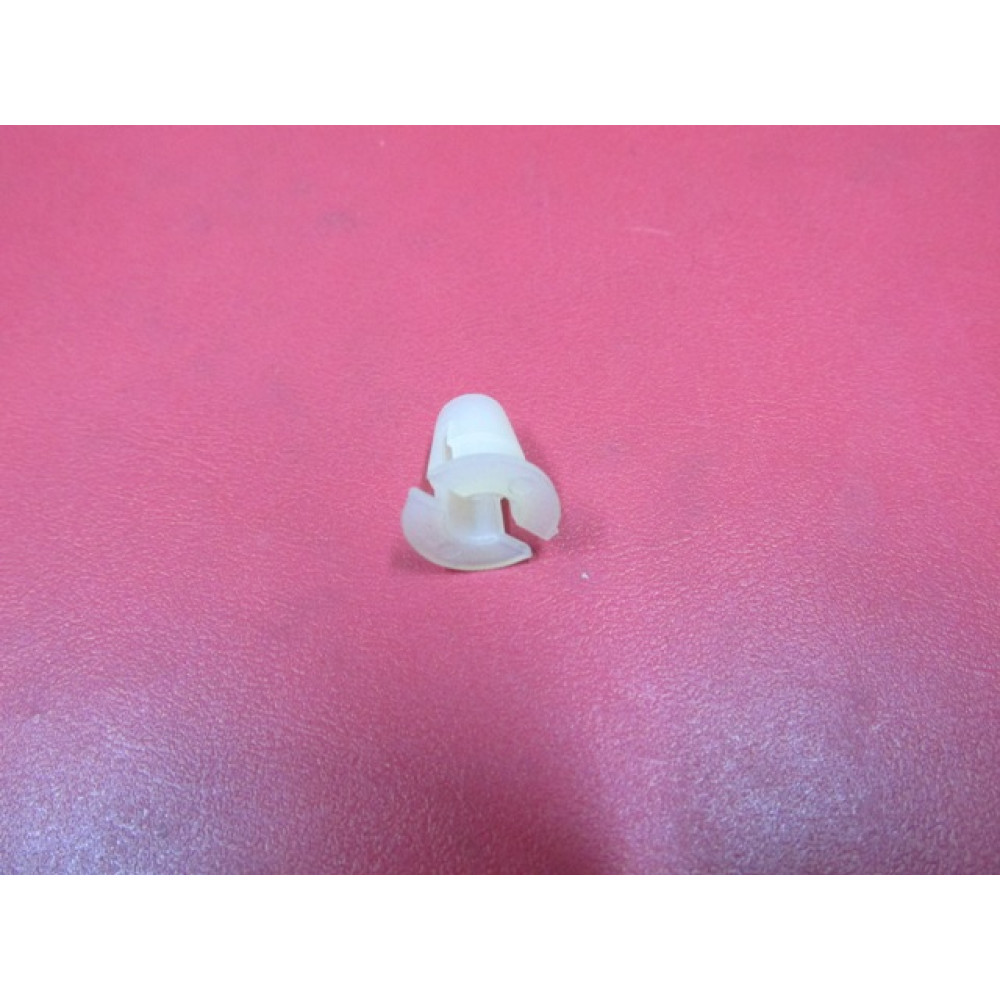 UNIVERSAL UNIVERSAL-; ÖN/ARKA KAPI İÇ AÇMA KOLU KLİPSİ C TİPİ TÜM ARAÇLAR İÇİN 000-3713