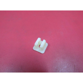 UNIVERSAL UNIVERSAL-; FAR KLİPSİ B TİPİ TÜM ARAÇLAR İÇİN 000-3761