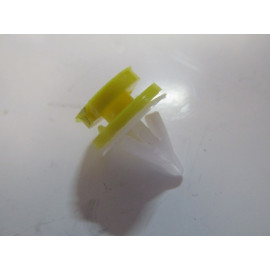 UNIVERSAL UNIVERSAL-; KAPI DÖŞEME KLİPSİ (RENAULT/DACIA) 000-3780