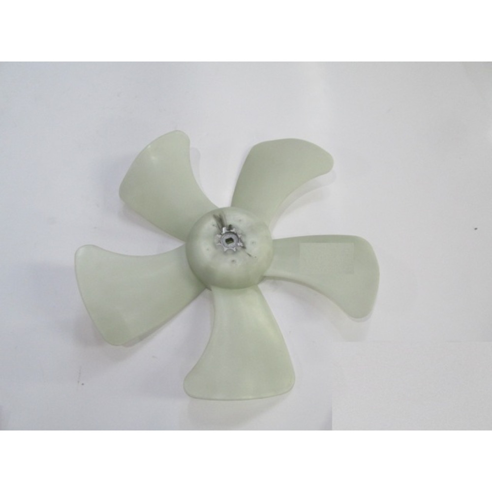 UNIVERSAL UNIVERSAL-; RADYATÖR FAN KANADI 5 BIÇAK 000-4675