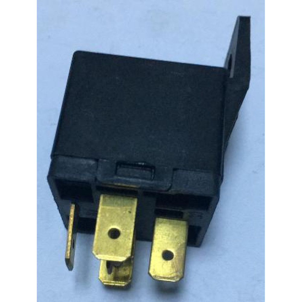 UNIVERSAL UNIVERSAL-; ROLE (5 UCLU) SİYAH 12V/30A TÜM JAPON/KORE ARAÇLARI İÇİN 001-1913