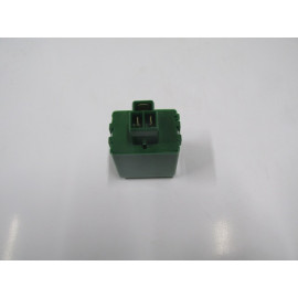 UNIVERSAL UNIVERSAL-; FLAŞÖR (3 UÇLU) YEŞİL TÜM JAPON/KORE ARAÇLARI İÇİN 001-1916