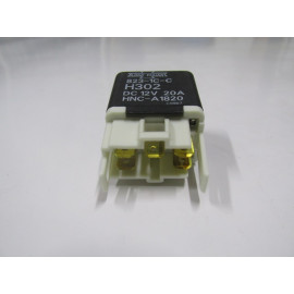 UNIVERSAL UNIVERSAL-; ROLE (5 UÇLU) SİYAH (H302 TİPİ)TÜM JAPON/KORE ARAÇLAR İÇİN 001-1951