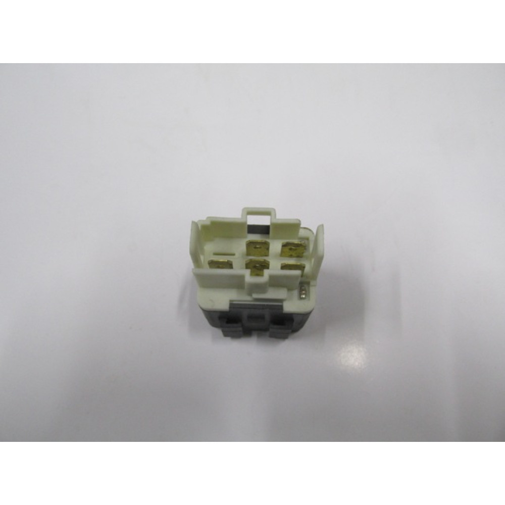 UNIVERSAL UNIVERSAL-; ROLE (5 UÇLU) SİYAH (H271 TİPİ) TÜM JAPON/KORE ARAÇLAR İÇİN 001-1952