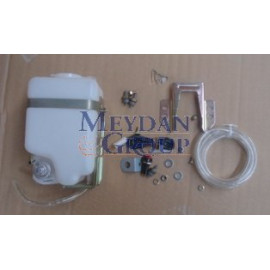 UNIVERSAL UNIVERSAL-; ÖN CAM SU BİDONU/DEPOSU MOTORLU (PICK UP TİPLER İÇİN)(TESİSATLI) (CL-2010) 001-2978