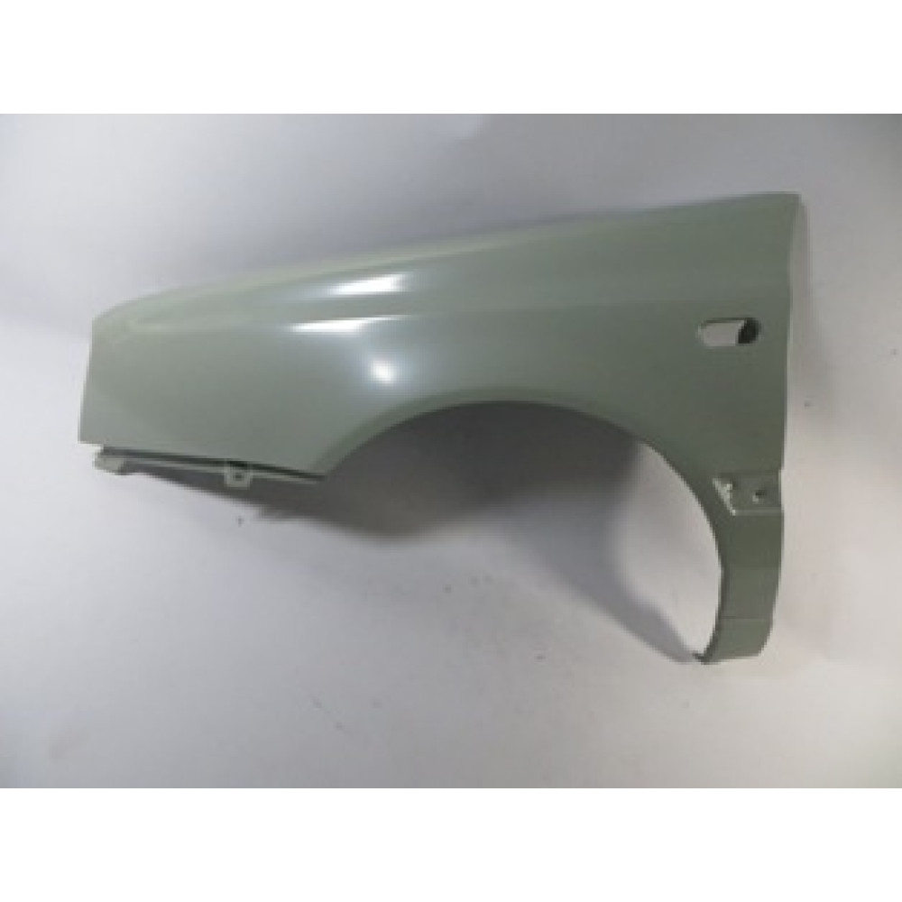 VOLKSWAGEN GOLF- 3- 92/98; ÖN ÇAMURLUK DELİKLİ SOL (ANTEN DELİKLİ) GRİ BOYALI (SIMYI) 1007-2104