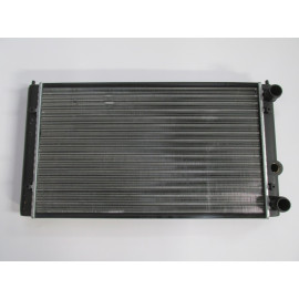 VOLKSWAGEN JETTA- 2- 85/89; SU RADYATÖRÜ (TEK FANLI TİP) (1.4/1.6) (525X300) (KLİMASIZ) 1002-4811
