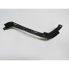 VOLKSWAGEN BORA- 99/05; ARKA TAMPON İÇ BAĞLANTI BRAKETİ SOL (YAN KULAĞA TAKILAN) (BFN) 1010-2632