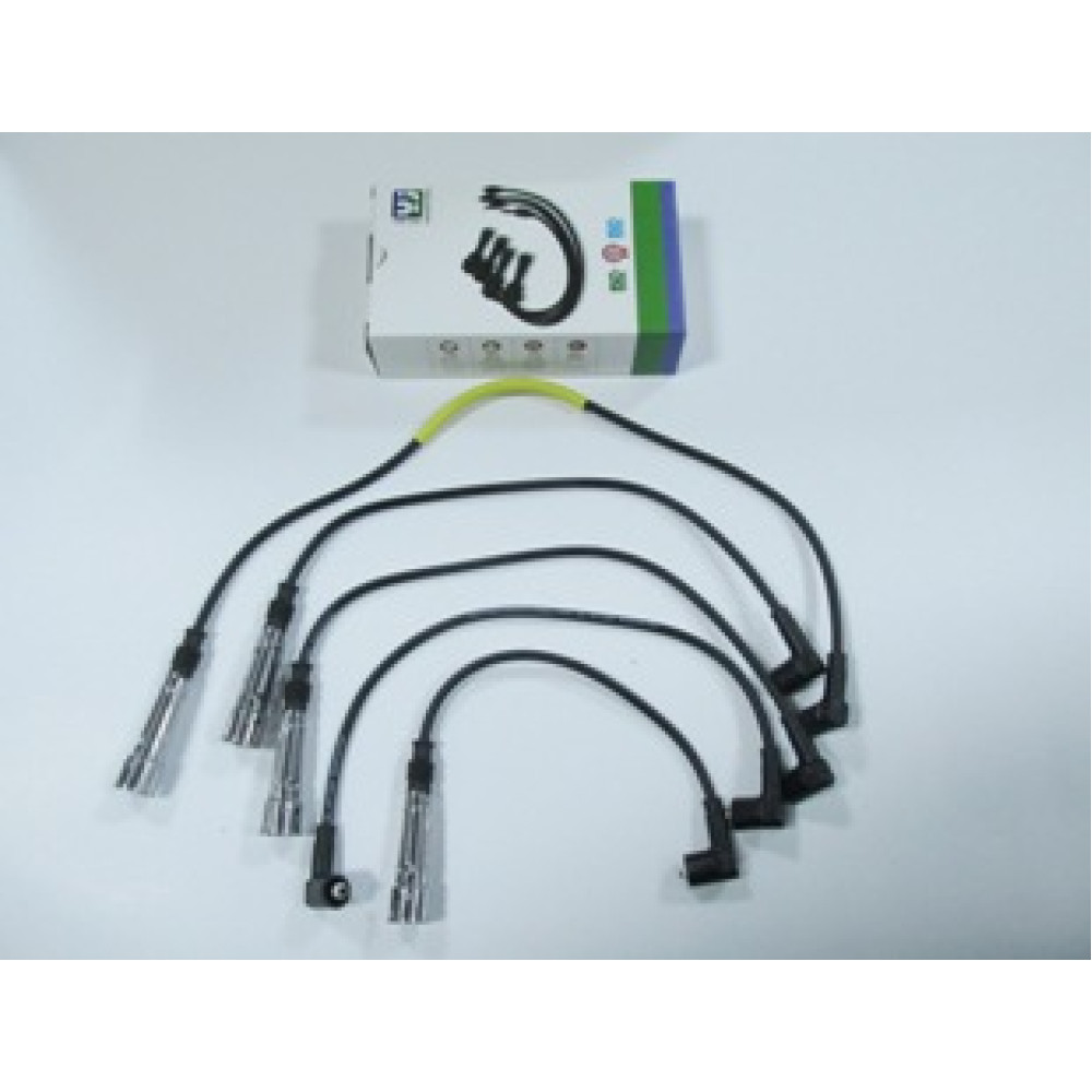 VOLKSWAGEN POLO- CLASSIC- 96/01; BUJİ KABLOSU TAKIM (8V)(ALM-AFQ)1.6 cc (YOW JUNG) 1028-4666B