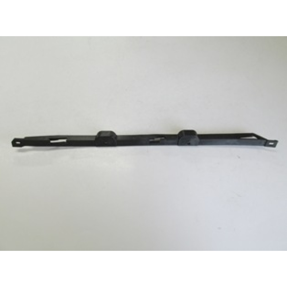 VOLKSWAGEN POLO- CLASSIC- 96/01; ARKA TAMPON İÇ BRAKETİ SOL DÜZ TİP (LM) 1028-2624A