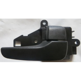 MITSUBISHI COLT- 05/09; ÖN KAPI İÇ AÇMA KOLU SAĞ SİYAH (HUSHAN) 103-3011