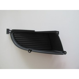 MITSUBISHI LANCER- 04/06; SİS LAMBA KAPAĞI SAĞ SİS DELİKSİZ SİYAH (CASP) 105-2061