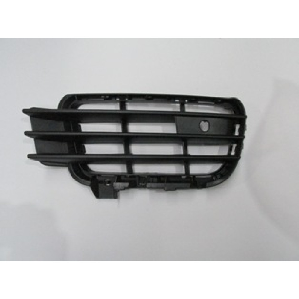 VOLKSWAGEN TOUAREG- 10/14; ÖN TAMPON PANJURU SAĞ SENSÖR DELİKLİ (BFN) 1054-2061