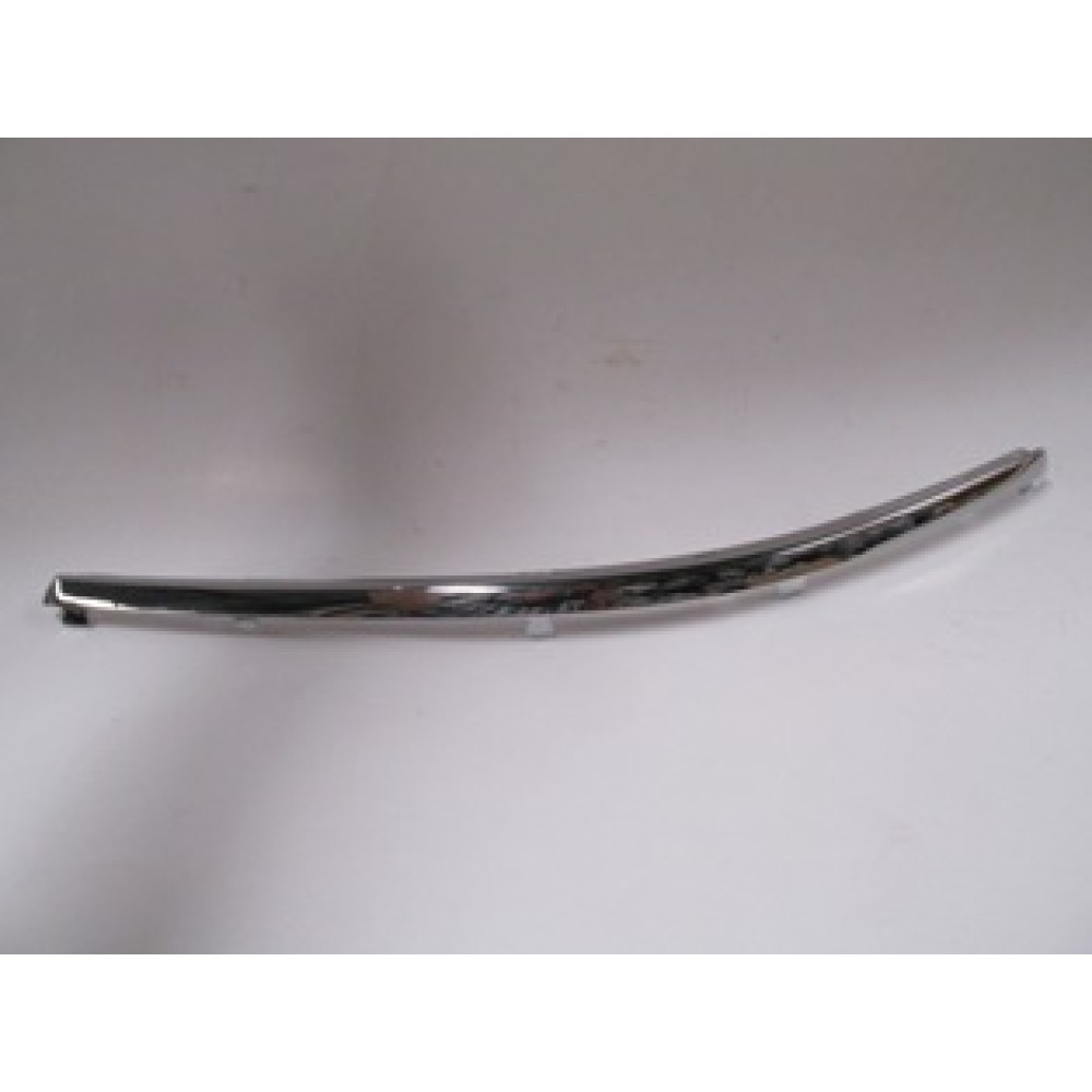 VOLKSWAGEN PASSAT- B5- 01/05; ÖN TAMPON BANDI ÜST NİKELAJI SOL (TW) 1066-2014A