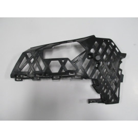 VOLKSWAGEN PASSAT- B8- 14/18; ÖN TAMPON BAĞLANTI BRAKETİ SOL PLASTİK (TW) 1069-2024