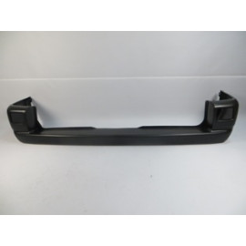 VOLKSWAGEN TRANSPORTER- T4- 96/01; ARKA TAMPON SİYAH (BOYANIR TİP)(REFLEKTÖR DELİKLİ) TW) 1150-2600