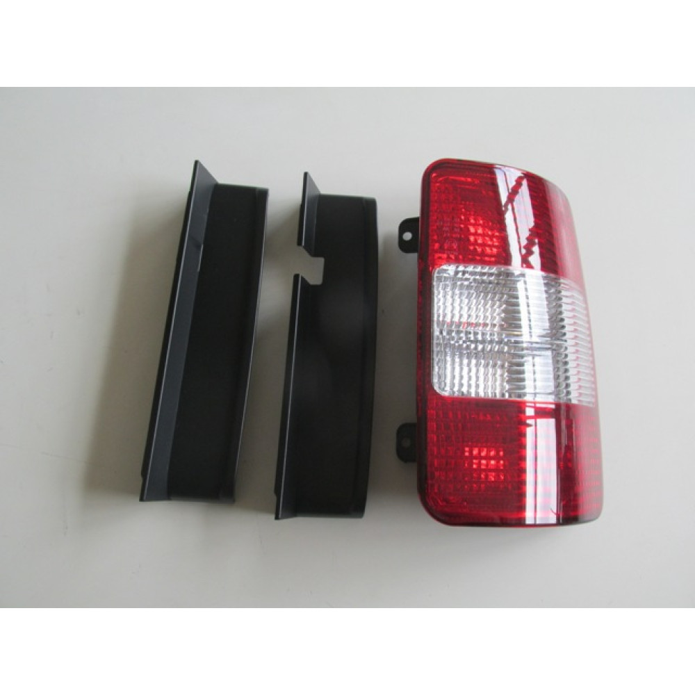 VOLKSWAGEN CADDY- 04/10; STOP LAMBASI SAĞ KIRMIZI/BEYAZ (MARS) (E MARKLI) 1191-1501