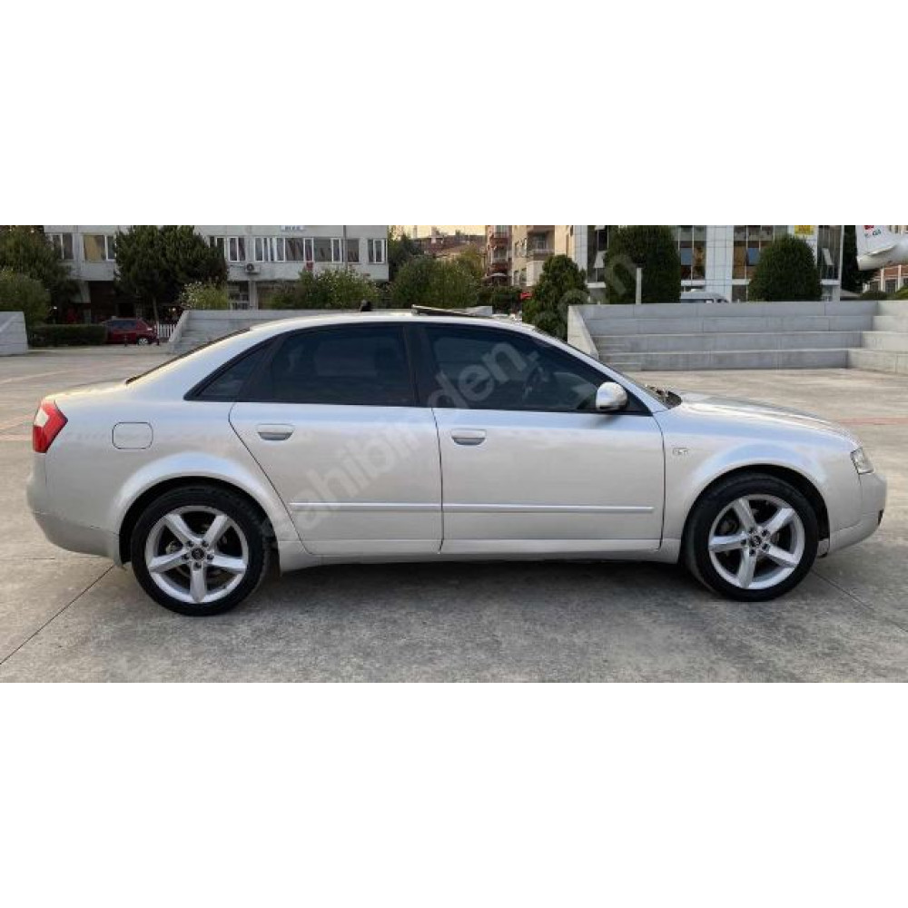 AUDI A4- 02/05; ARAÇ BİLGİLERİ VE RESİMLERİ 1313-0000