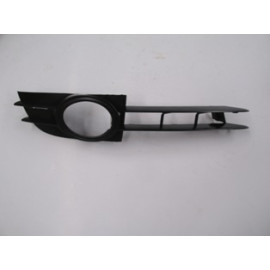 AUDI A6- 05/09; SİS LAMBA KAPAĞI SAĞ SİYAH SİS DELİKLİ (DİZEL)(TÜV)(TYG) 1327-2061