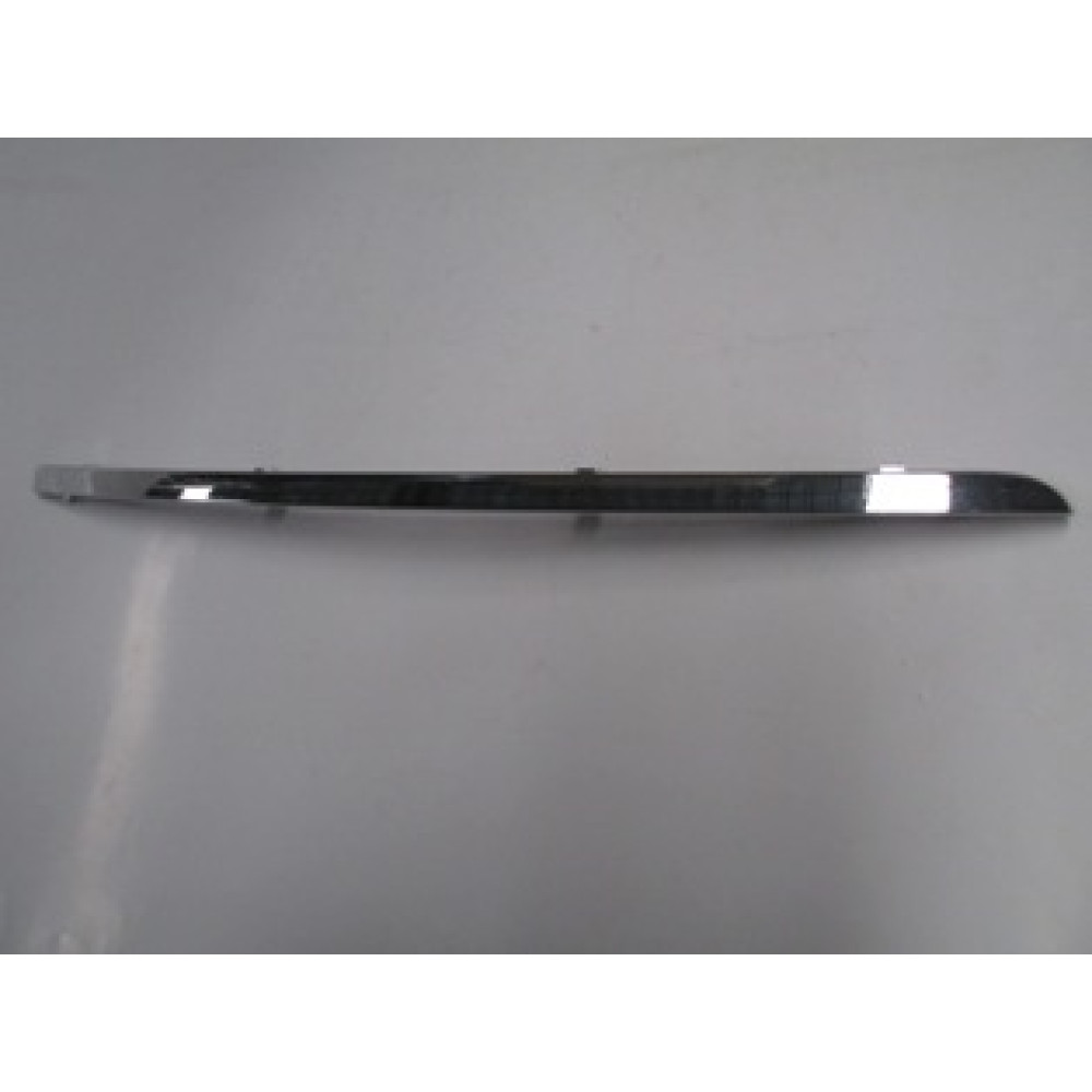 AUDI A8- 05/07; ÖN TAMPON BANDI ÜST NİKELAJI SAĞ (BFN) 1332-2015