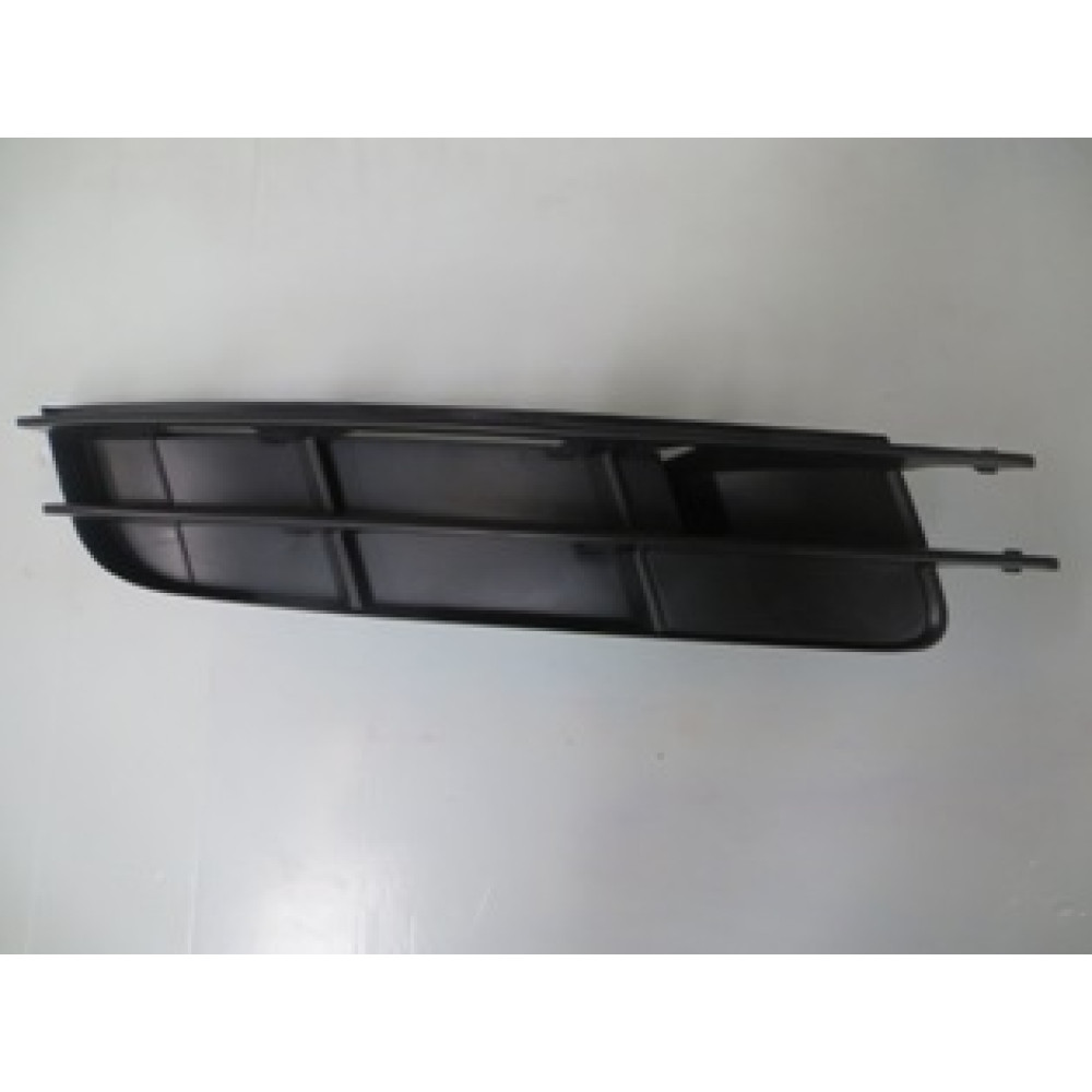 AUDI Q7- 06/12; ÖN TAMPON PANJURU SAĞ SİYAH (TW) 1355-2011