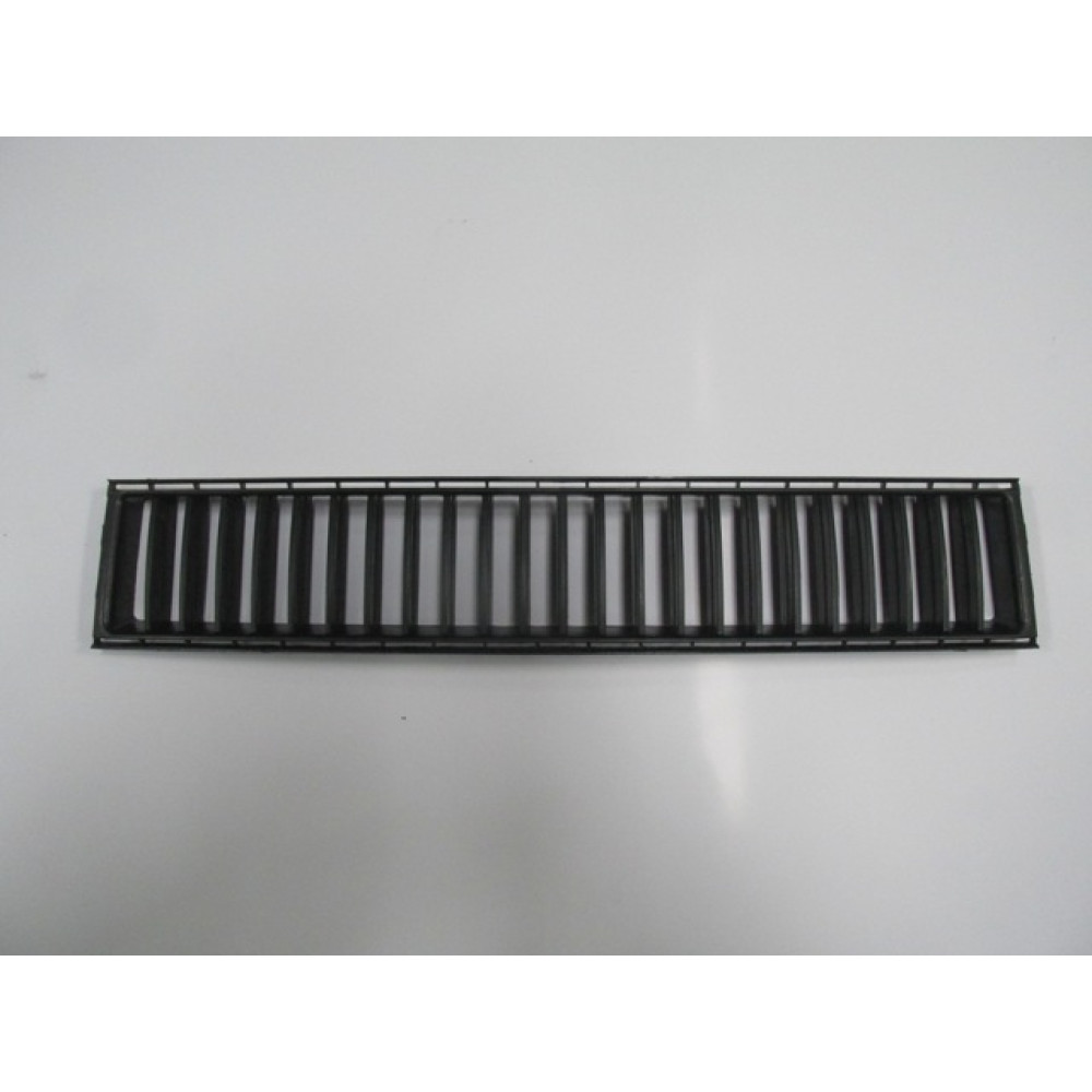 SKODA FABIA- 01/04; ÖN TAMPON PANJURU ORTA SİYAH (TYG) 1376-2010