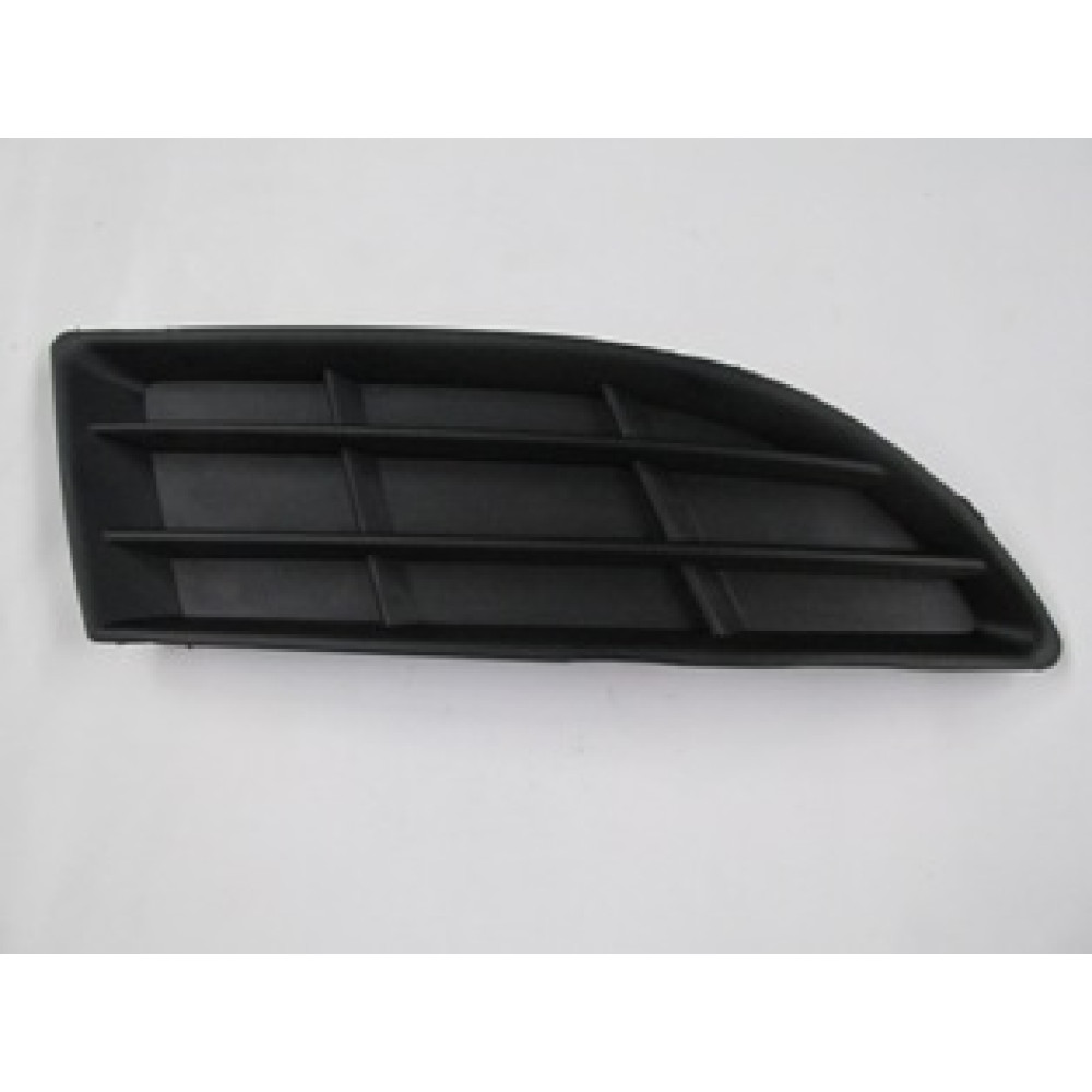 SKODA FABIA- 10/15; SİS LAMBA KAPAĞI SAĞ (SİS DELİKSİZ) (TW-Y) 1377-2061B