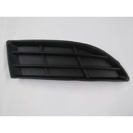 SKODA FABIA- 10/15; SİS LAMBA KAPAĞI SAĞ (SİS DELİKSİZ) (TW-Y) 1377-2061B