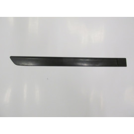 SKODA FABIA- 07/15; ARKA KAPI BANDI SAĞ SİYAH/YAPIŞTIRMALI (BFN) 1377-2261