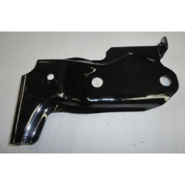 MITSUBISHI L200- PICK UP- 99/06; ÖN TAMPON BRAKETİ ORTA SAĞ (ORİJİNAL) 138-2031