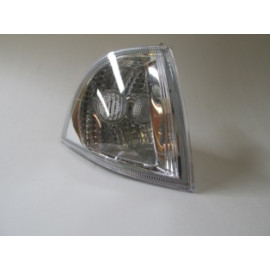 SKODA OCTAVIA- 01/10; ÖN SİNYAL SAĞ BEYAZ (ŞEFFAF) (EUROLAMP) 1386-1101