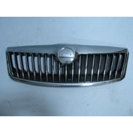 SKODA OCTAVIA- 10/12; ÖN PANJUR (NİKELAJ ÇERÇEVELİ/İÇ PETEKLERİ SİYAH/NİKELAJLI) (TW-Y) 1388-2343