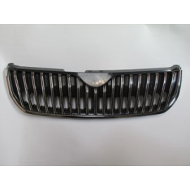 SKODA SUPERB- 09/12; ÖN PANJUR SİYAH (İÇ PETEKLERİ NİKELAJLI/ÇERÇEVESİ NİKELAJLI) (TW-Y) 1389-2340