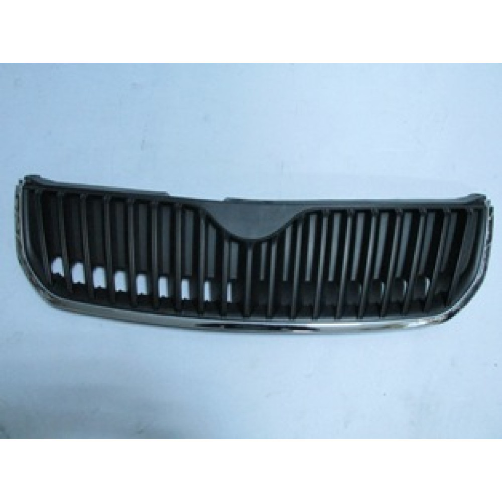 SKODA SUPERB- 09/12; ÖN PANJUR SİYAH (İÇ PETEKLERİ SİYAH/ÇERÇEVESİ NİKELAJLI) (TW-Y) 1389-2345