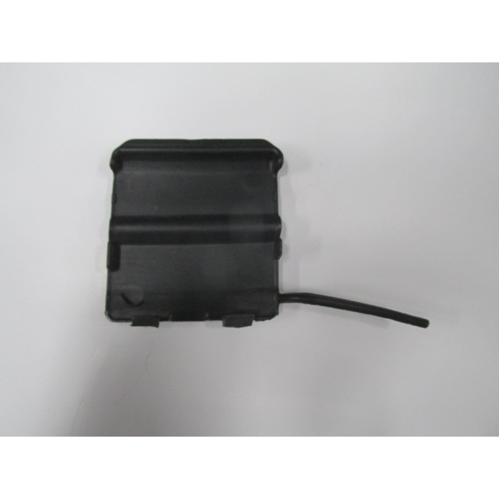 RENAULT CLIO- 4- HB- 13/16; ARKA TAMPON ÇEKİ DEMİR KAPAĞI 1438-2665