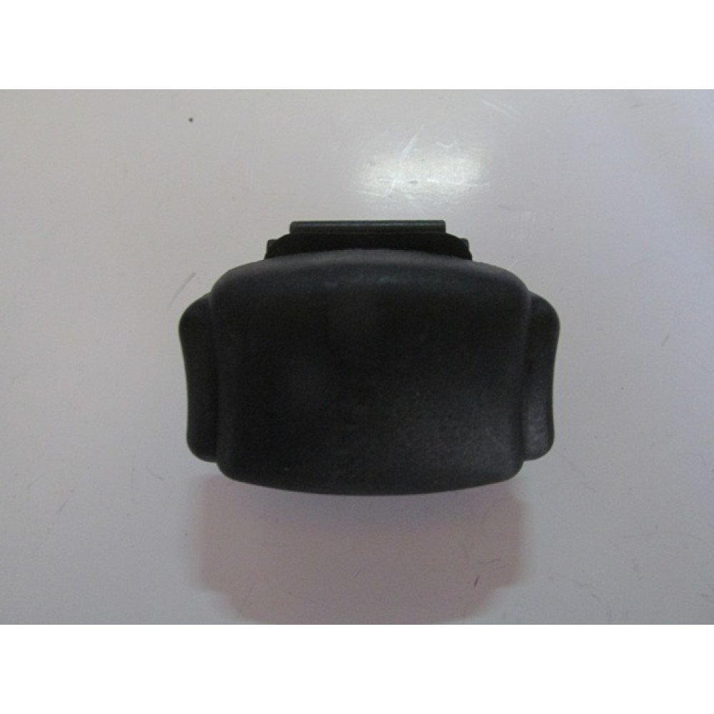 RENAULT MEGANE- 1- 98/99; TORPİDO MANDALI SİYAH 1440-3409