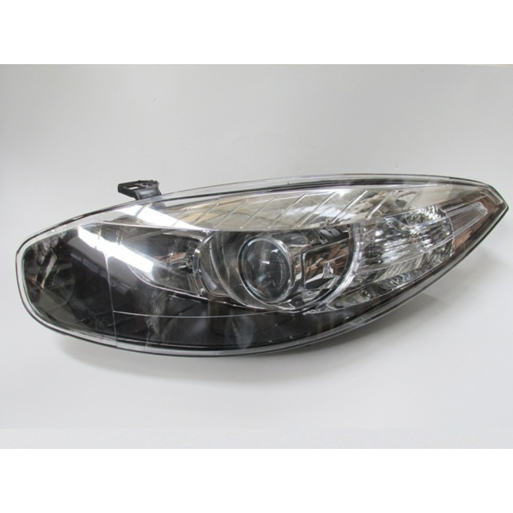 RENAULT FLUENCE- 13/16; FAR LAMBASI SOL ELEKTRİKLİ/MOTORLU (MERCEKLİ)(İÇ AYNASI SİYAH(AYFAR)E MARKLI 1450-1004