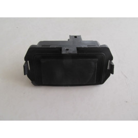 RENAULT CAPTUR- 13/19; BAGAJ AÇMA DÜĞMESİ (BUTONU) 1416-2890