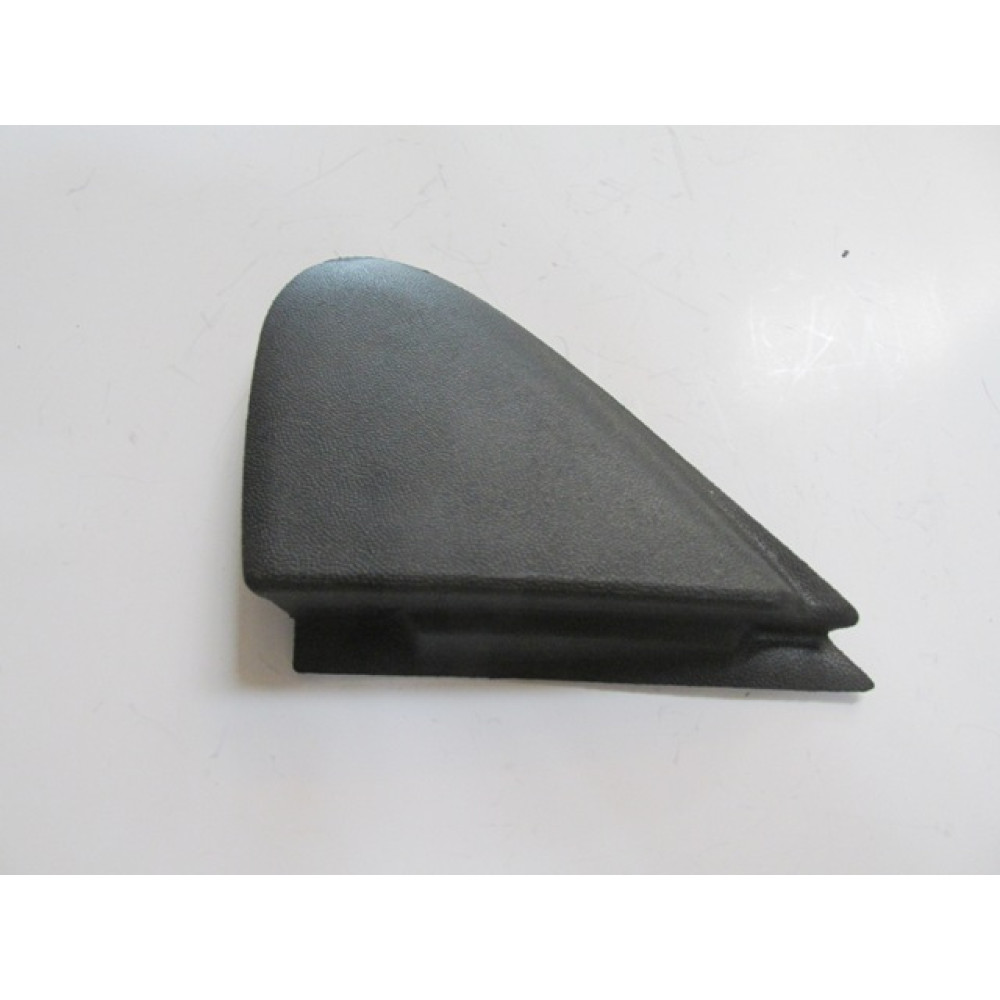 RENAULT MEGANE- 3- HB- 10/13; KAPI AYNA MUSKASI SOL (ÇAMURLUK ÜST ÜÇGEN PLASTİĞİ) 1447-2996P