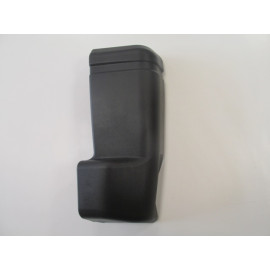 MITSUBISHI L300- MİNİBÜS- 88/09; ARKA TAMPON UCU SAĞ (PLASTİK) (REFLEKTÖR DELİKSİZ) (EURO BODY) 147-2621