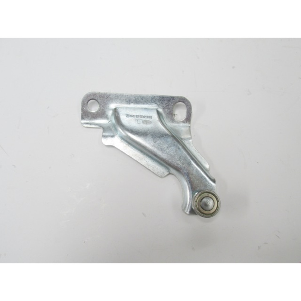 MITSUBISHI L300- MİNİBÜS- 88/09; ORTA KAPI ÜST RAY BAĞLANTISI SOL (TW) 147-2922