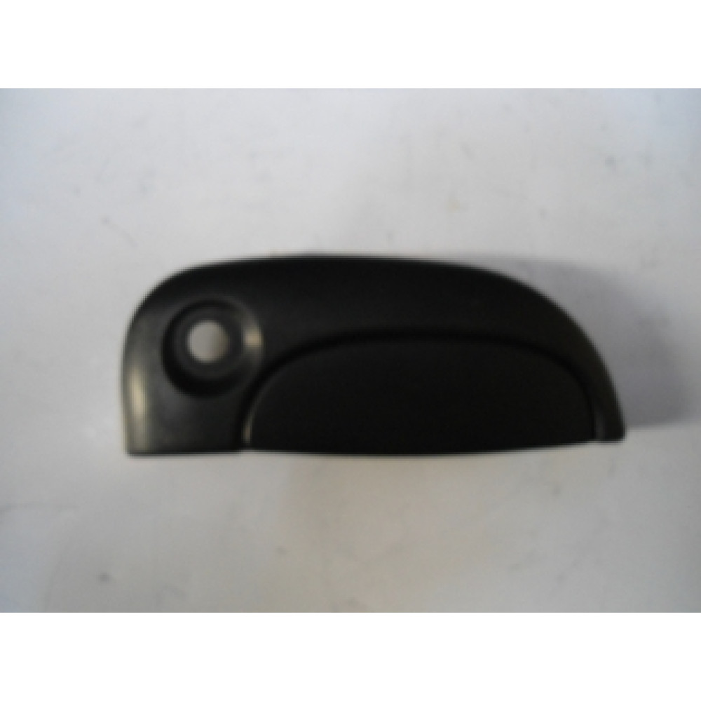 RENAULT KANGOO- 98/03; ÖN KAPI DIŞ AÇMA KOLU SAĞ SİYAH ANAHTAR DELİKLİ (HUSHAN) 1476-3021