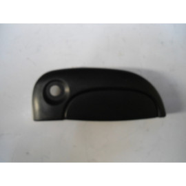 RENAULT KANGOO- 98/03; ÖN KAPI DIŞ AÇMA KOLU SAĞ SİYAH ANAHTAR DELİKLİ (HUSHAN) 1476-3021