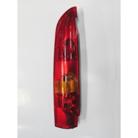 RENAULT KANGOO- 2- CLASSİC- 03/12; STOP LAMBASI SOL KIRMIZI/SARI/KIRMIZI (YANA AÇILAN TİP 2KAPI MARS 1477-1502