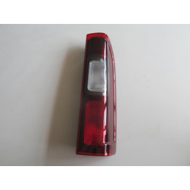 RENAULT TRAFIC- 4- 22/24; STOP LAMBASI SAĞ KIRMIZI/BEYAZ (MARS) (E MARKLI) 1494-1501