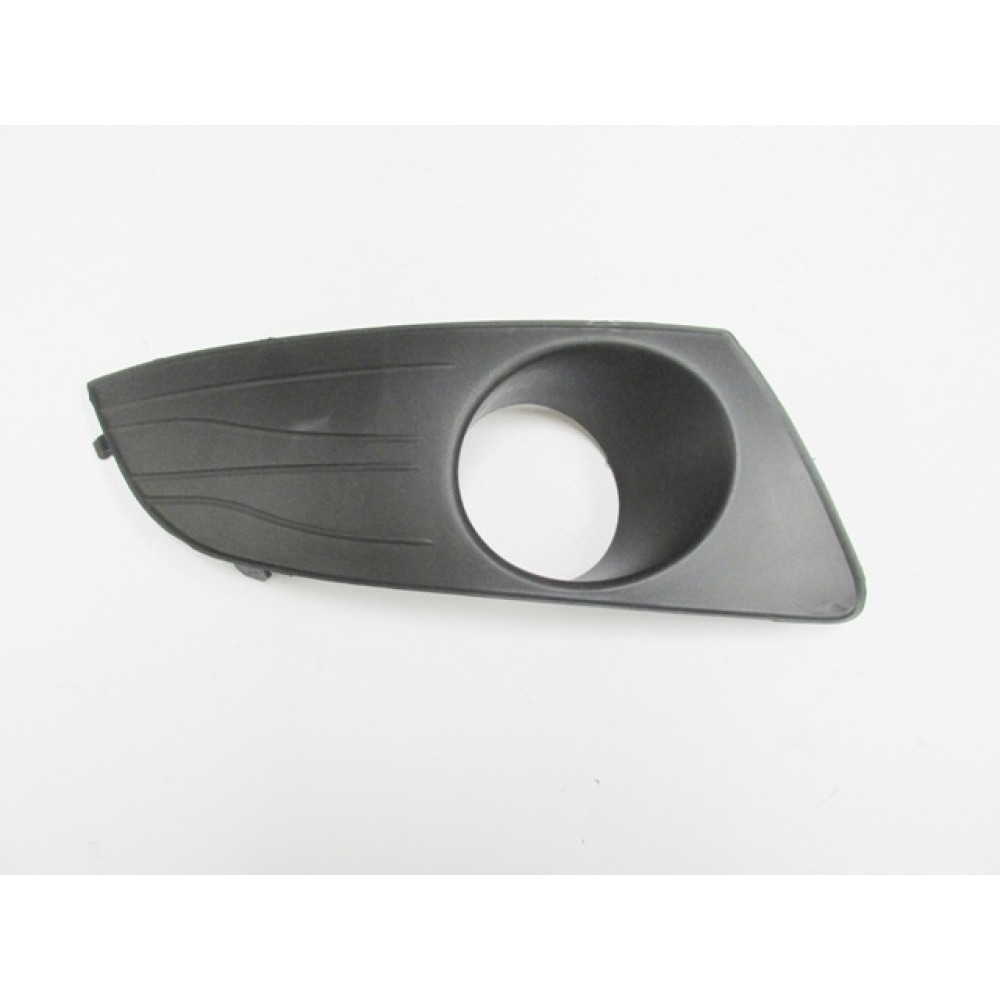 DACIA LOGAN- 09/12; SİS LAMBA KAPAĞI SAĞ SİS DELİKLİ SİYAH 1501-2061