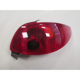 PEUGEOT 206- HB- 03/09; STOP LAMBASI SAĞ KIRMIZI (5KAPI) (MARS) 1516-1503