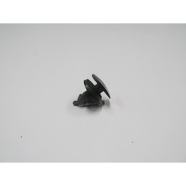 PEUGEOT 307- 01/05; ÖN ÇAMURLUK DAVLUMBAZI KLİPSİ 1546-2119