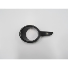 PEUGEOT 208- 12/15; SİS LAMBA ÇERÇEVESİ SOL SİS DELİKLİ SİYAH 1522-2064B